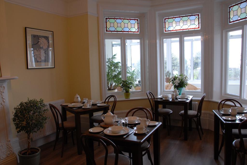 Breakers Bed And Breakfast イーストボーン エクステリア 写真