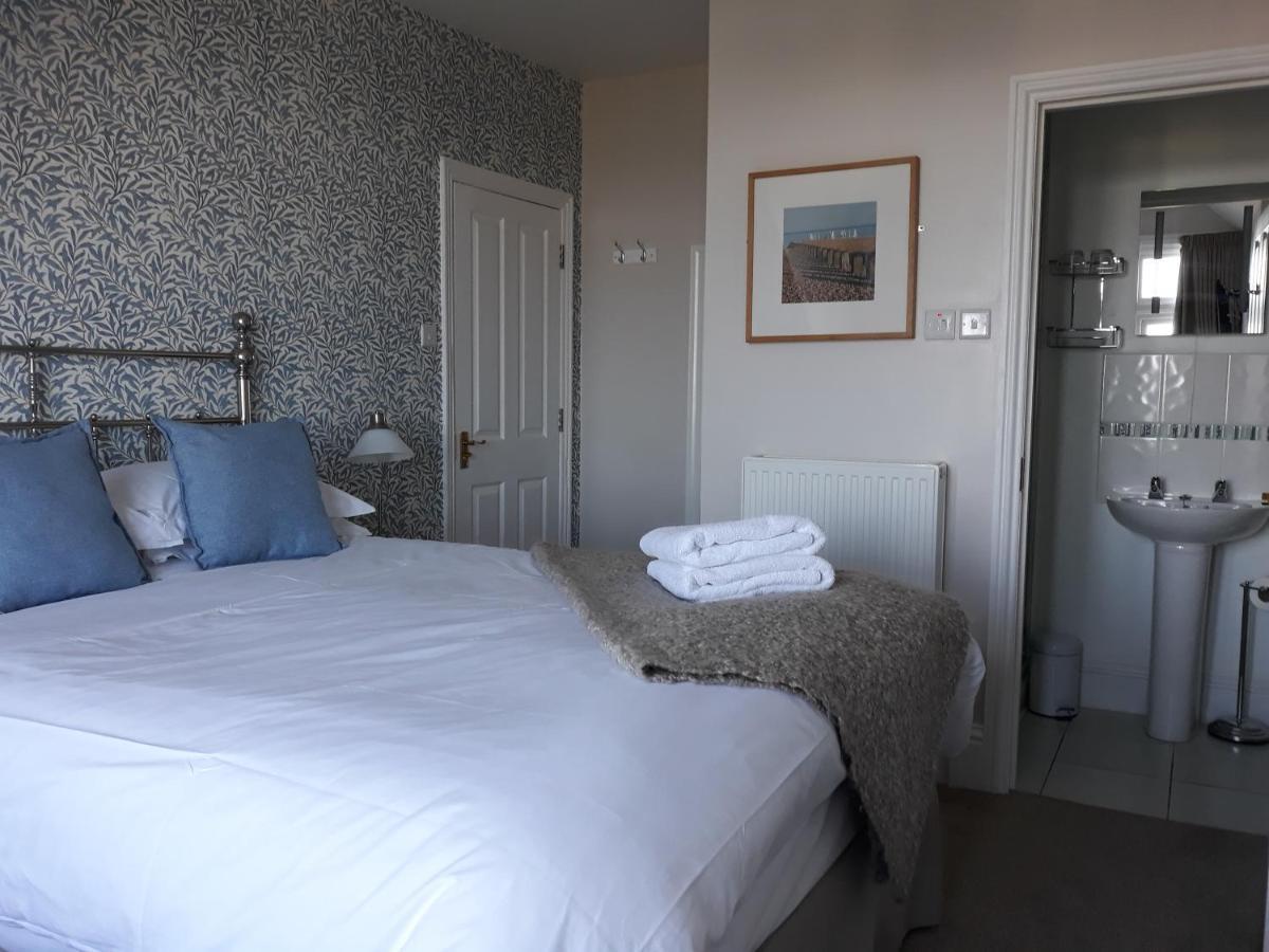 Breakers Bed And Breakfast イーストボーン エクステリア 写真